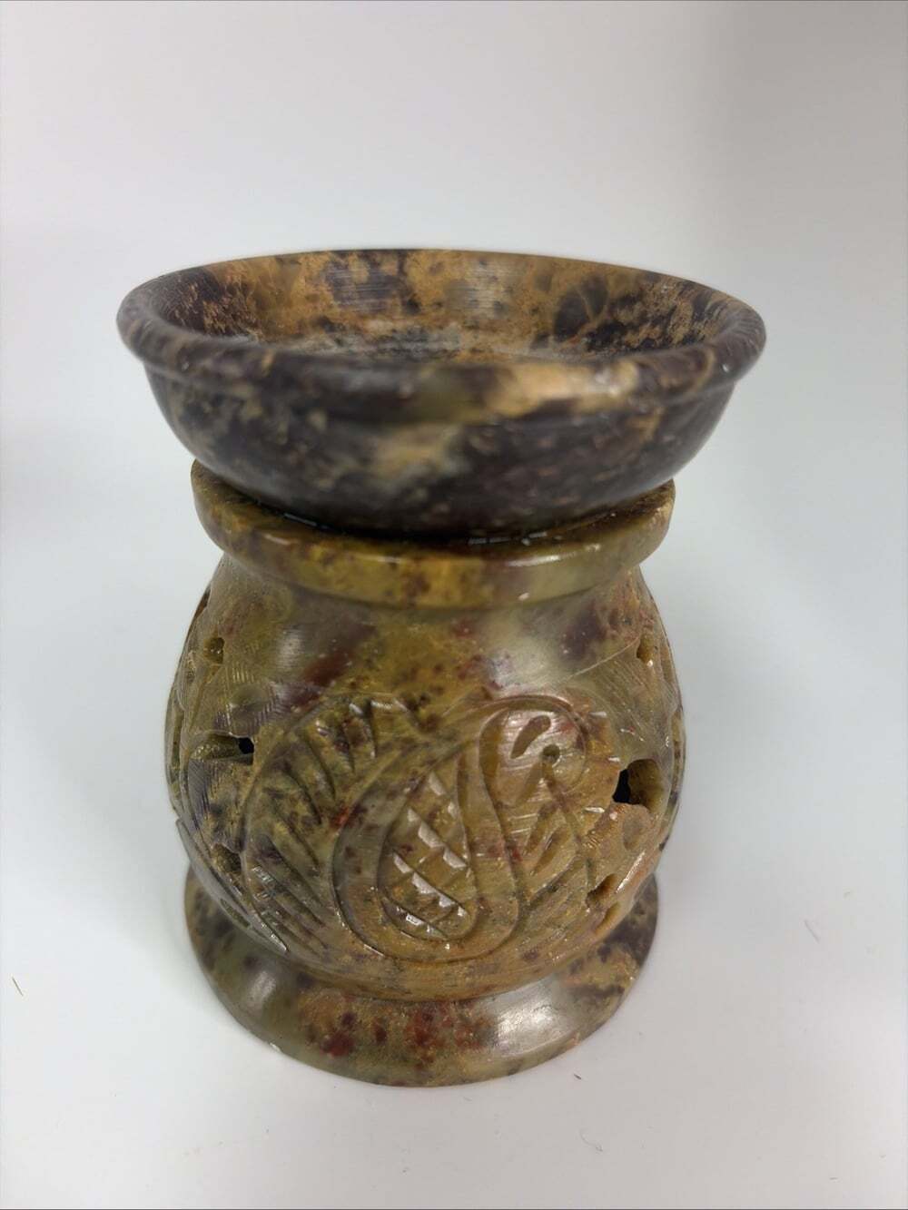 Oil Diffuser - Natural Soapstone Oil Burner Round Elephant 4"